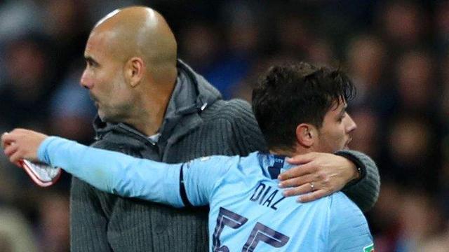 情形勢依然 情形勢依然